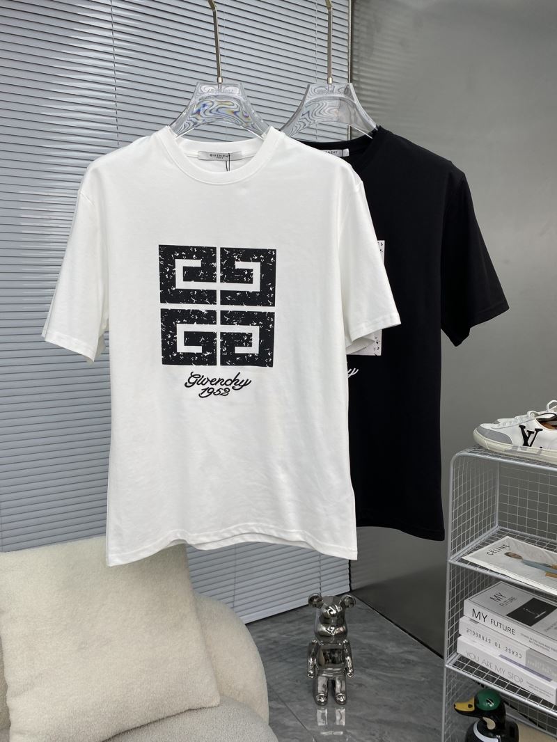 Givenchy T-Shirts